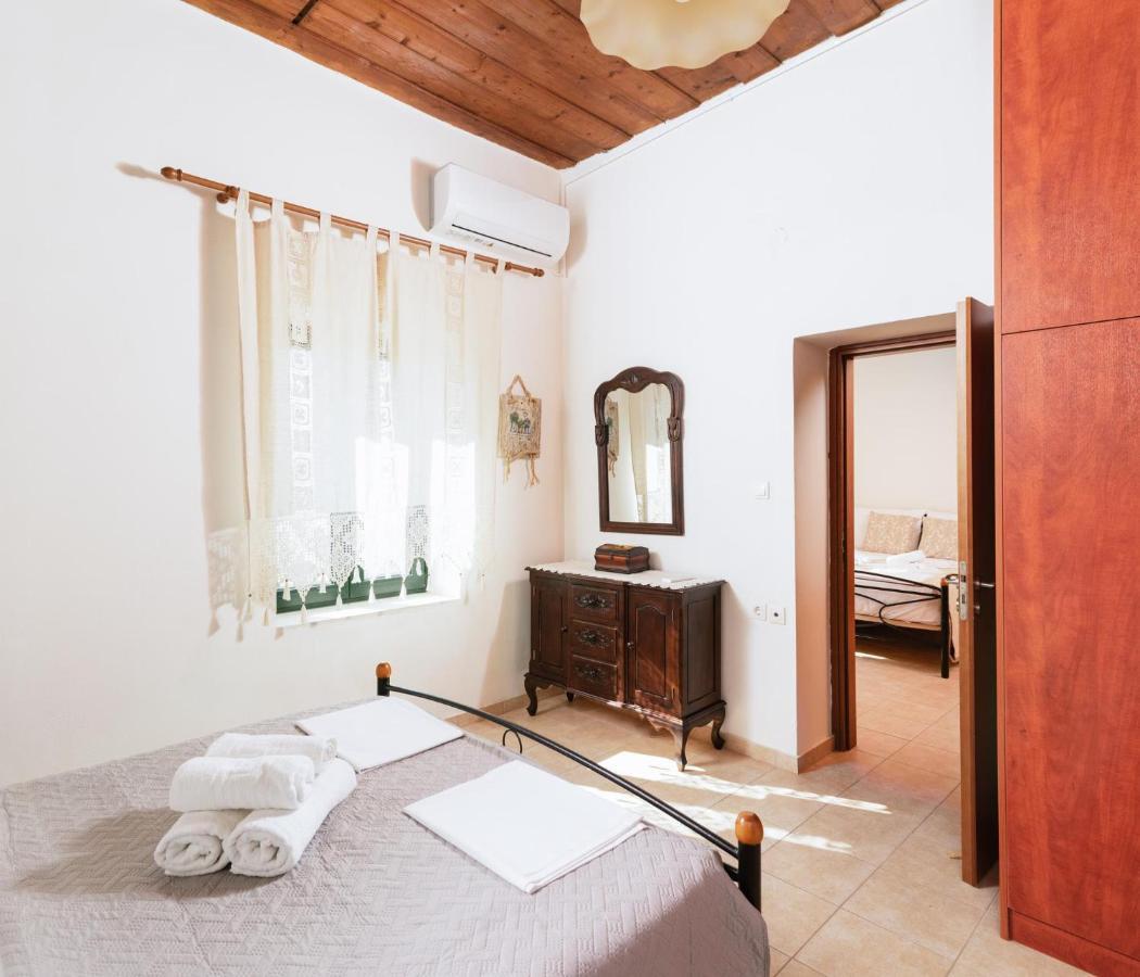 Villa Fontana Perion Exterior photo