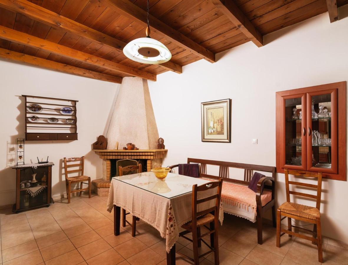 Villa Fontana Perion Exterior photo
