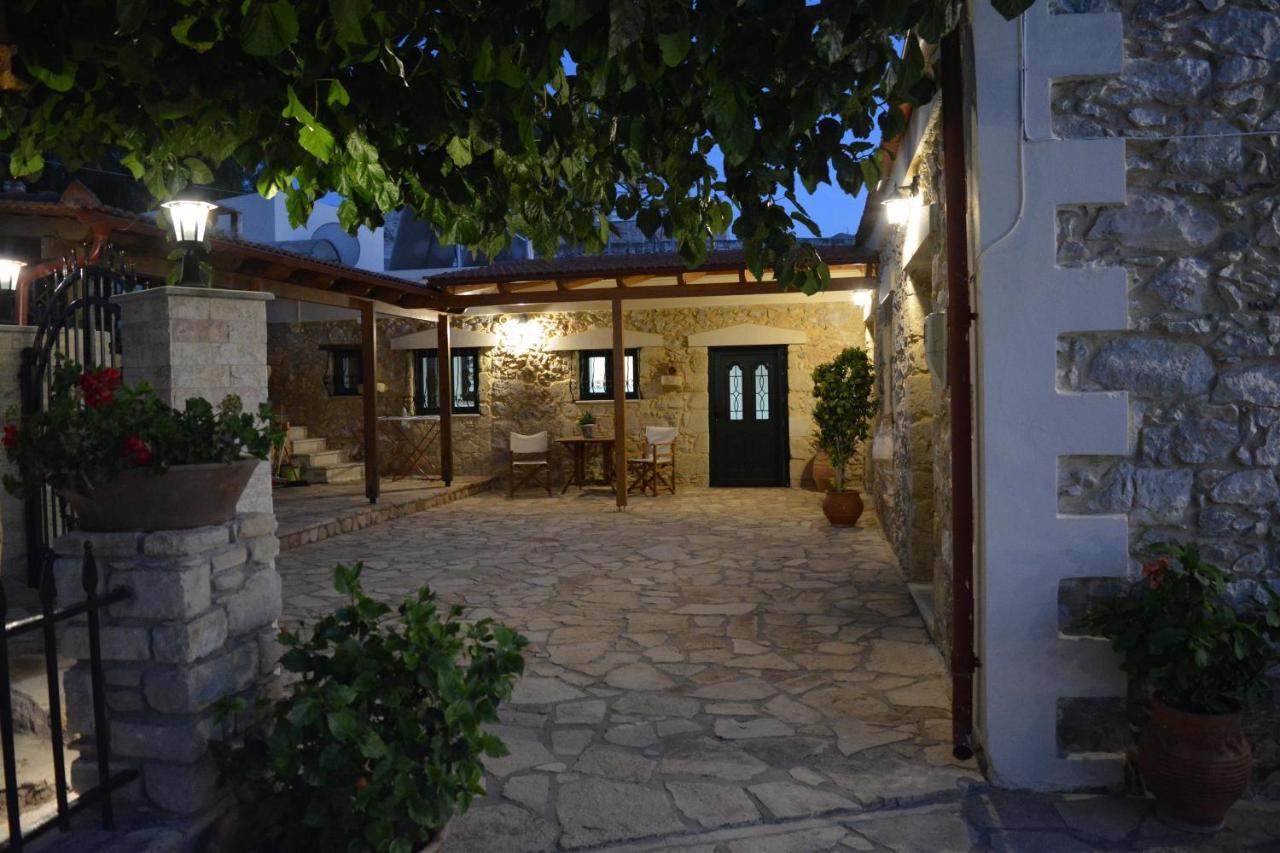 Villa Fontana Perion Exterior photo